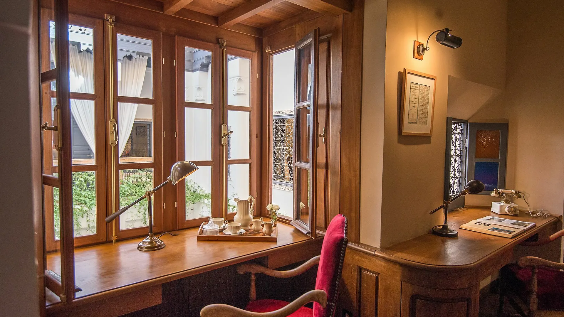 Riad & Spa Demeure Bois Precieux - Adults Only Marrakesh Hotel